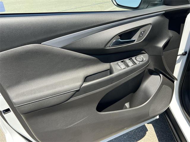 new 2025 Buick Envista car, priced at $22,788