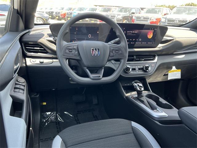 new 2025 Buick Envista car, priced at $22,287