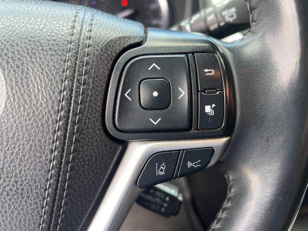 used 2019 Toyota Highlander car, priced at $19,995