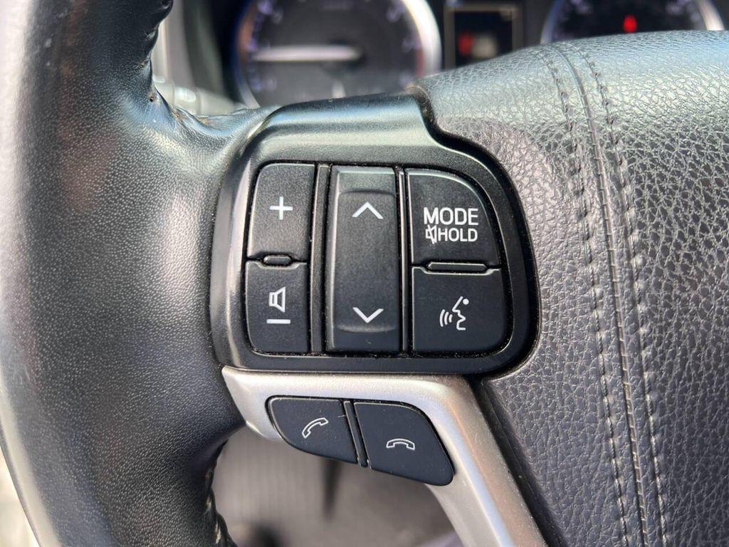 used 2019 Toyota Highlander car, priced at $19,995