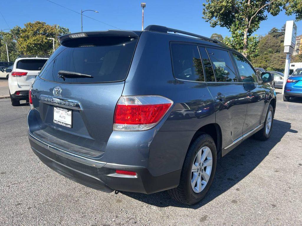 used 2013 Toyota Highlander car, priced at $13,495