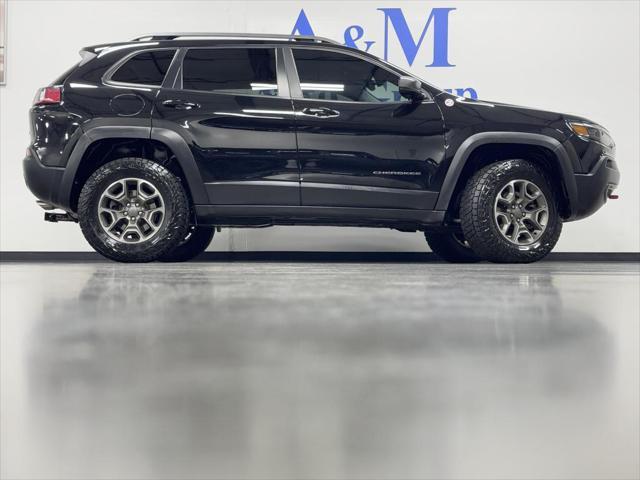 used 2020 Jeep Cherokee car, priced at $18,995