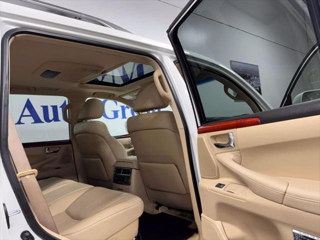 used 2009 Lexus LX 570 car, priced at $23,995