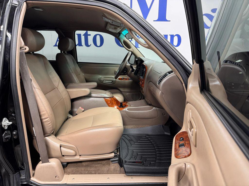 used 2004 Toyota Tundra car, priced at $22,995
