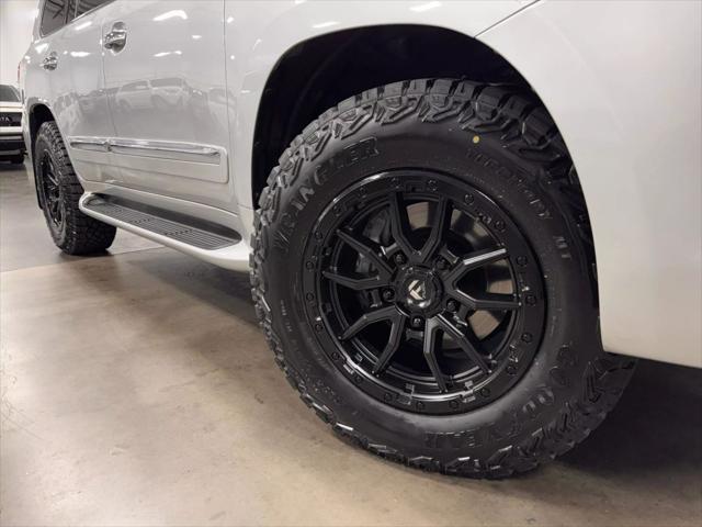 used 2013 Lexus LX 570 car, priced at $26,995