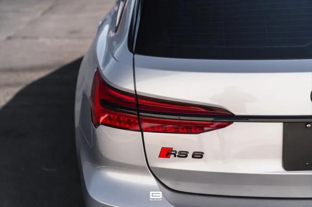 used 2023 Audi RS 6 Avant car