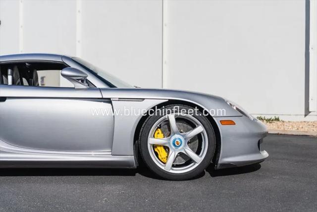 used 2004 Porsche Carrera GT car