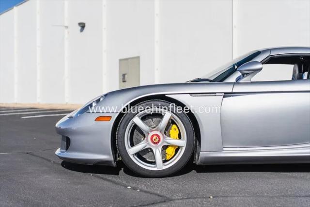 used 2004 Porsche Carrera GT car