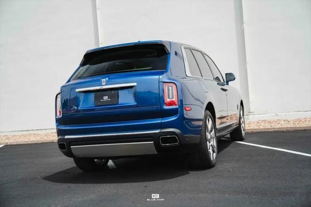 used 2022 Rolls-Royce Cullinan car, priced at $319,999
