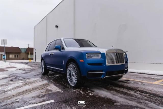 used 2022 Rolls-Royce Cullinan car, priced at $319,999