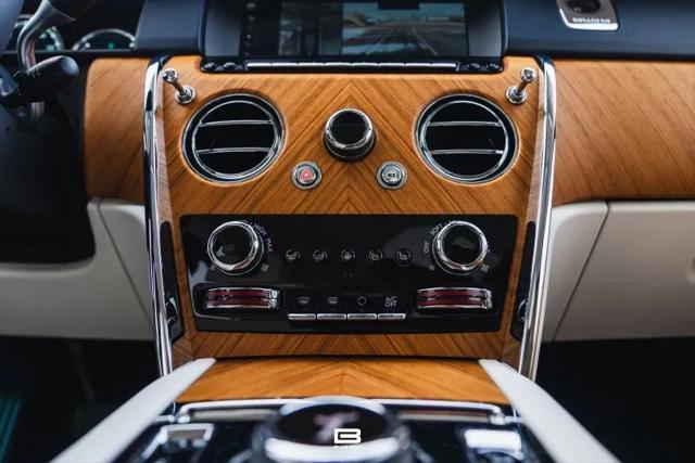 used 2022 Rolls-Royce Cullinan car, priced at $319,999