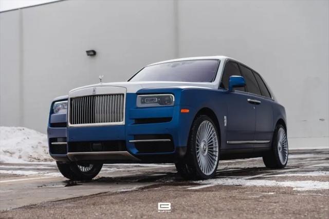 used 2022 Rolls-Royce Cullinan car, priced at $319,999