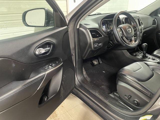 used 2019 Jeep Cherokee car, priced at $13,640