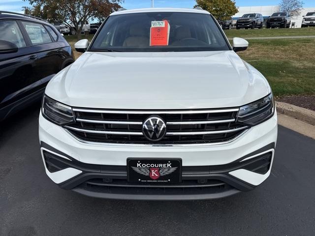 new 2024 Volkswagen Tiguan car, priced at $32,947