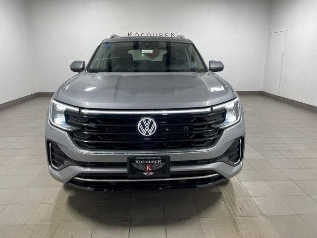 new 2025 Volkswagen Atlas car, priced at $52,836