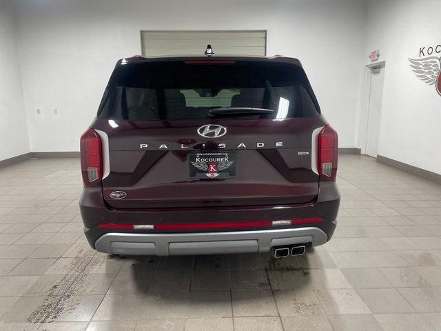 used 2024 Hyundai Palisade car, priced at $35,791