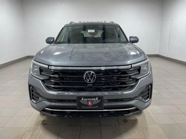 new 2025 Volkswagen Atlas car, priced at $53,199