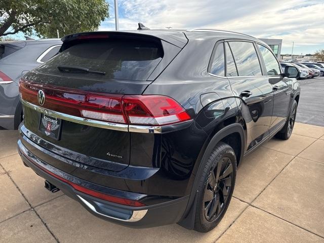 new 2024 Volkswagen Atlas Cross Sport car, priced at $42,162