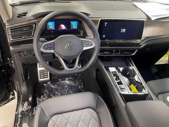 new 2025 Volkswagen Atlas car, priced at $53,026