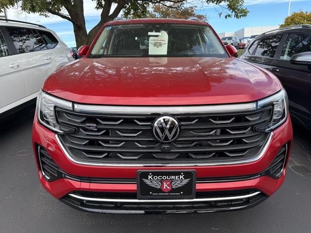 new 2024 Volkswagen Atlas car, priced at $51,280