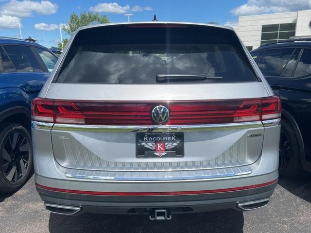 new 2024 Volkswagen Atlas car, priced at $45,292