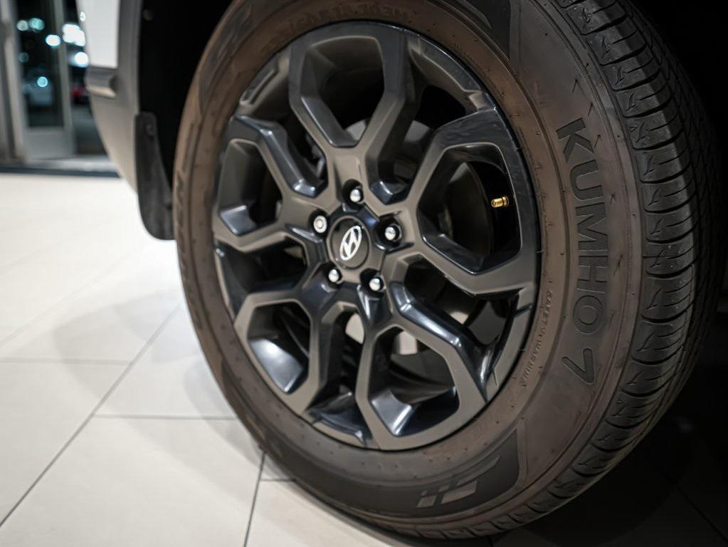 used 2022 Hyundai Santa Fe car, priced at $23,000