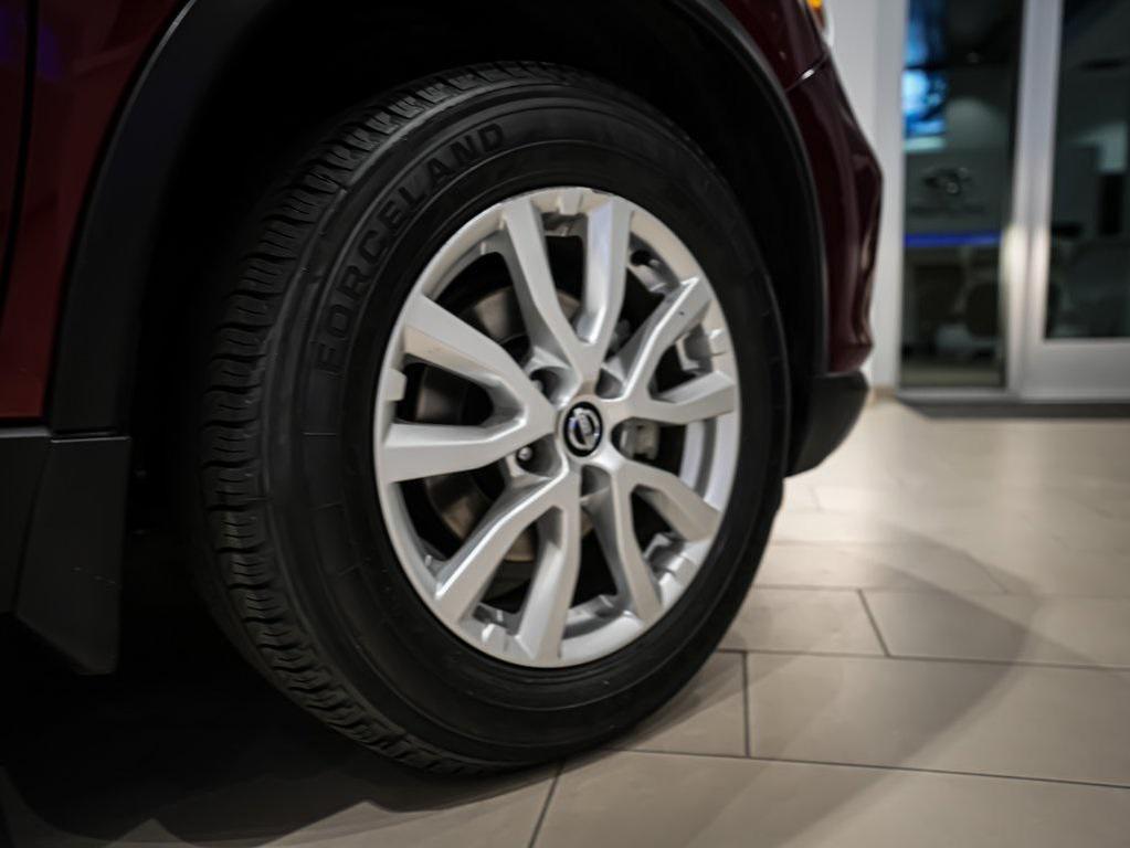 used 2018 Nissan Rogue car, priced at $15,900