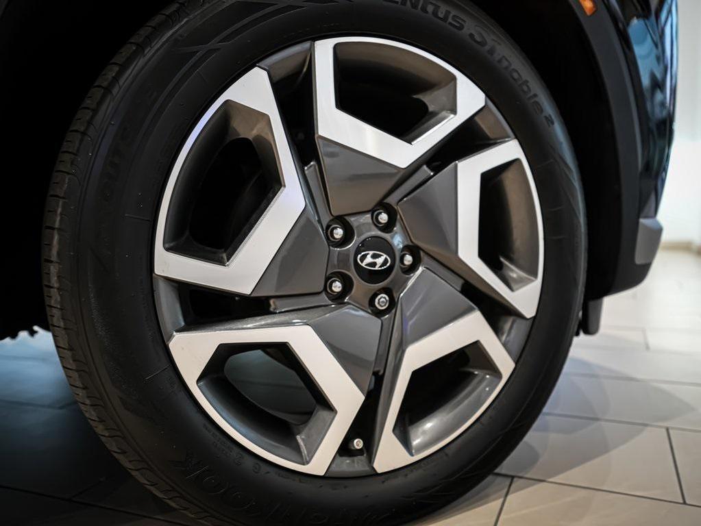 used 2023 Hyundai Palisade car, priced at $33,000