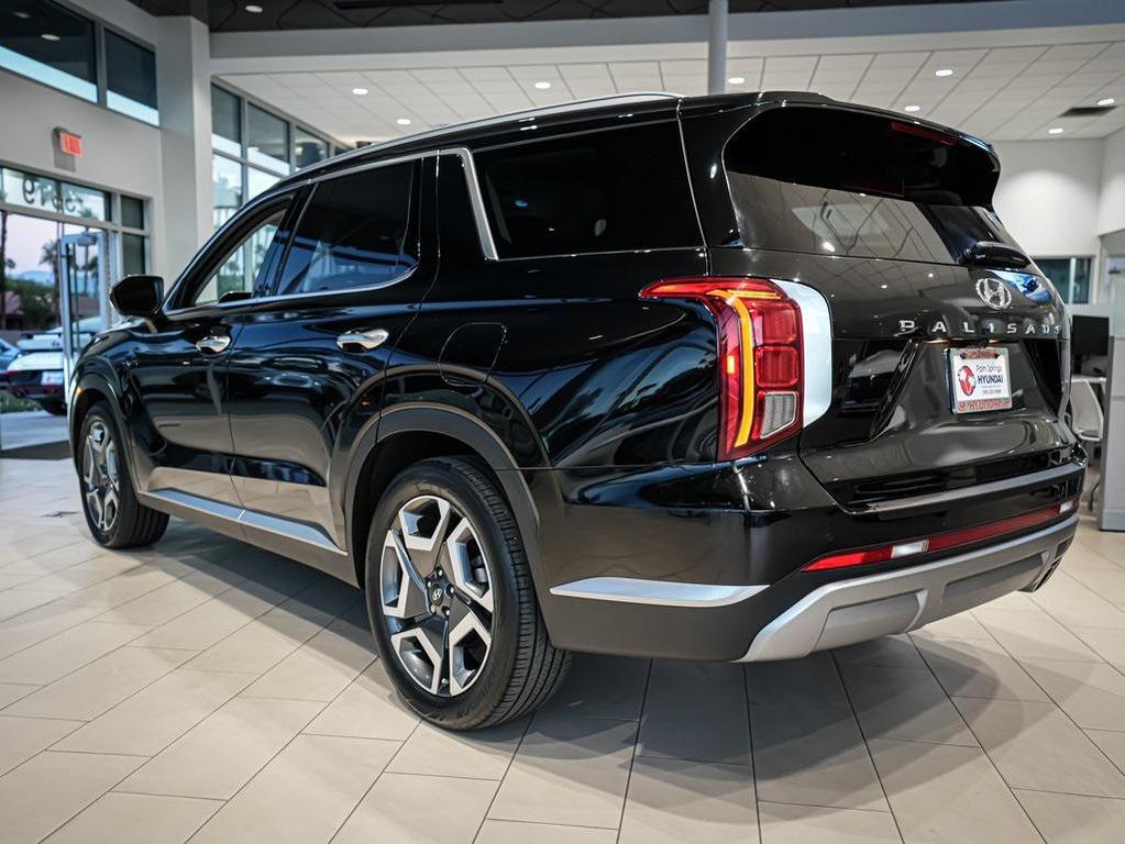 used 2023 Hyundai Palisade car, priced at $33,000
