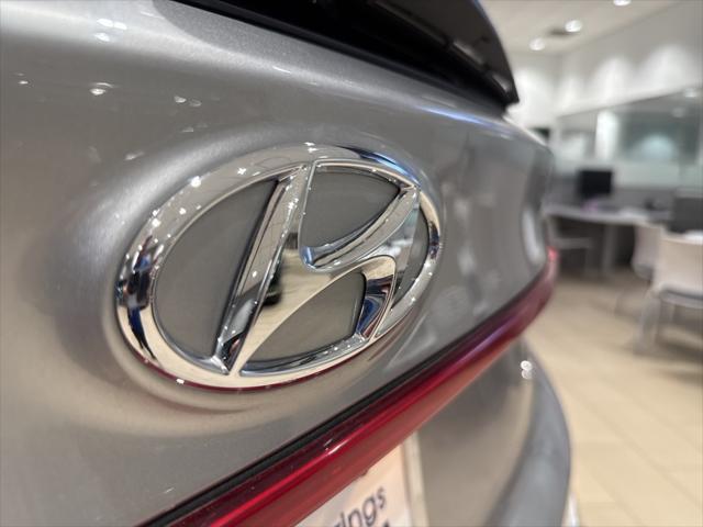 used 2021 Hyundai Santa Fe car, priced at $26,000