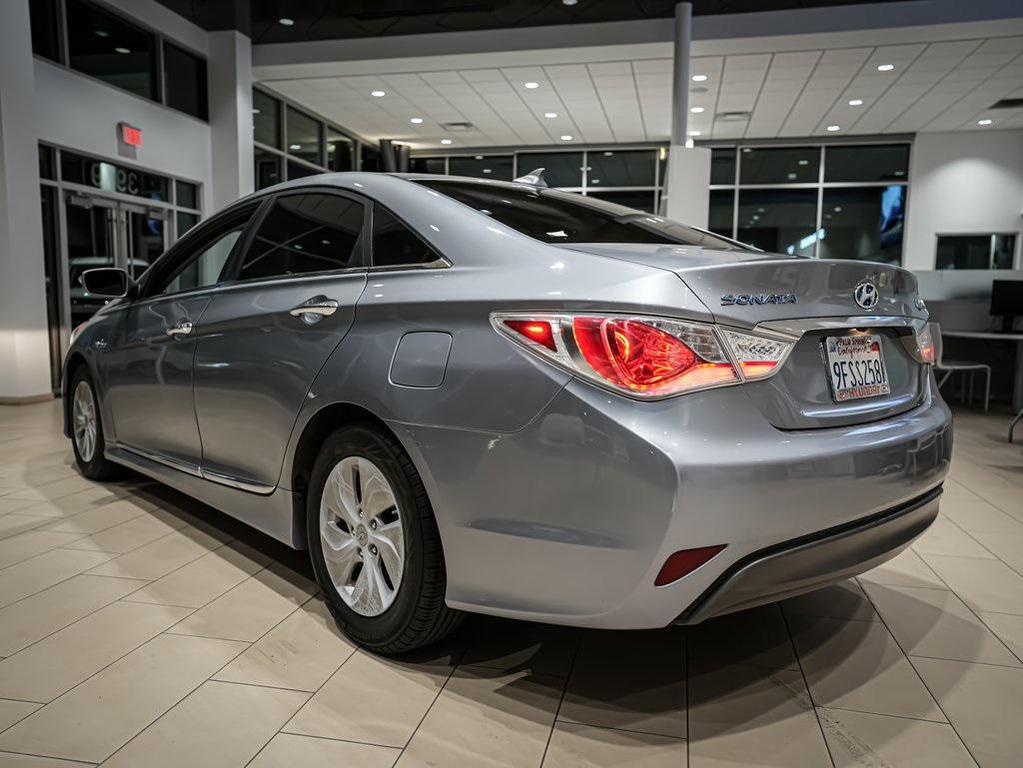 used 2015 Hyundai Sonata Hybrid car, priced at $7,950