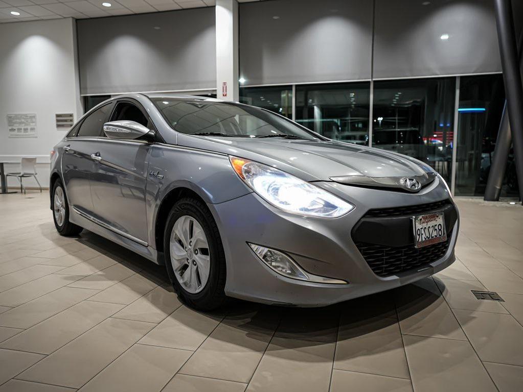 used 2015 Hyundai Sonata Hybrid car, priced at $7,950