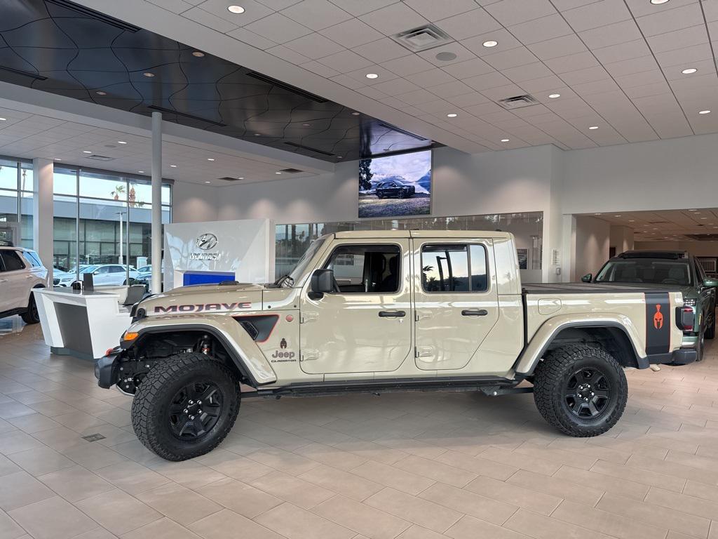used 2022 Jeep Gladiator car, priced at $37,900