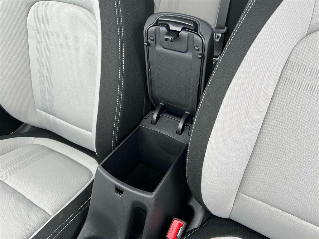 new 2025 Hyundai Venue car, priced at $24,040