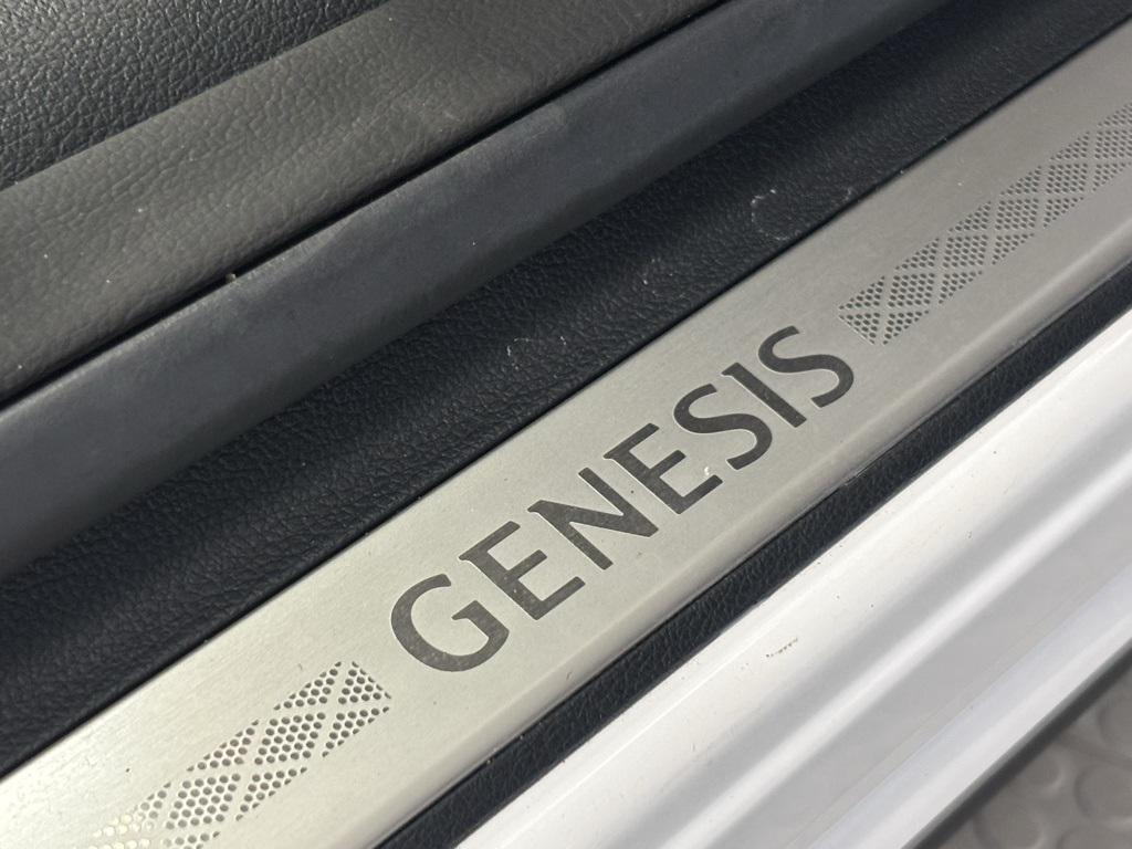 used 2025 Genesis GV80 car, priced at $59,981