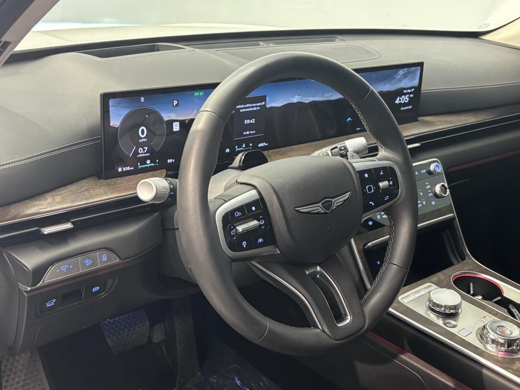 used 2025 Genesis GV80 car, priced at $59,981