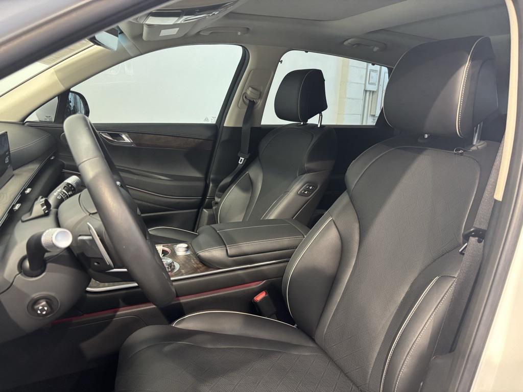 used 2025 Genesis GV80 car, priced at $59,981