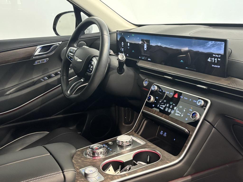 used 2025 Genesis GV80 car, priced at $59,981