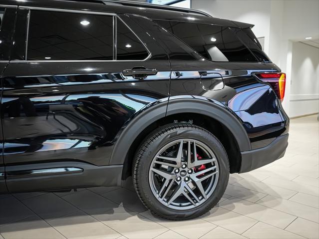 used 2025 Ford Explorer car, priced at $54,900