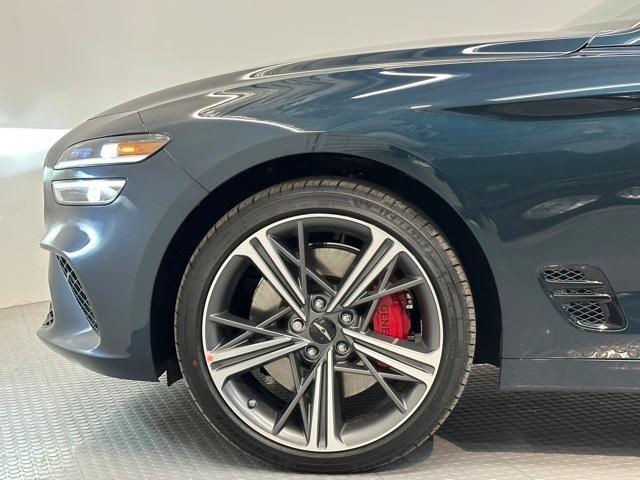 new 2024 Genesis G70 car