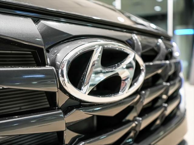 used 2024 Hyundai TUCSON Hybrid car, priced at $31,000