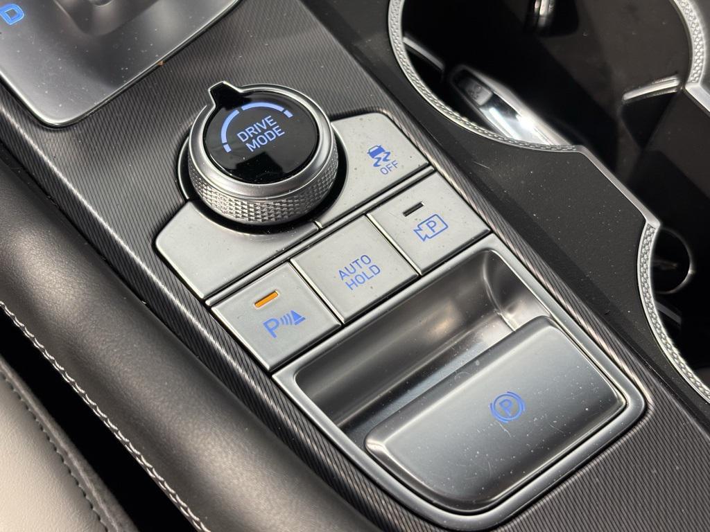 used 2025 Genesis G70 car, priced at $47,981