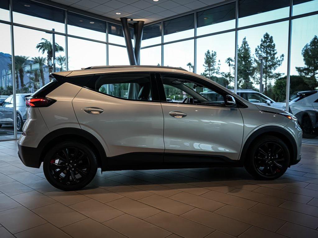 used 2023 Chevrolet Bolt EUV car, priced at $20,000