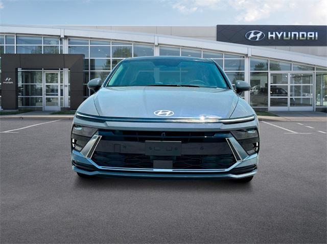 new 2024 Hyundai Sonata Hybrid car, priced at $37,905