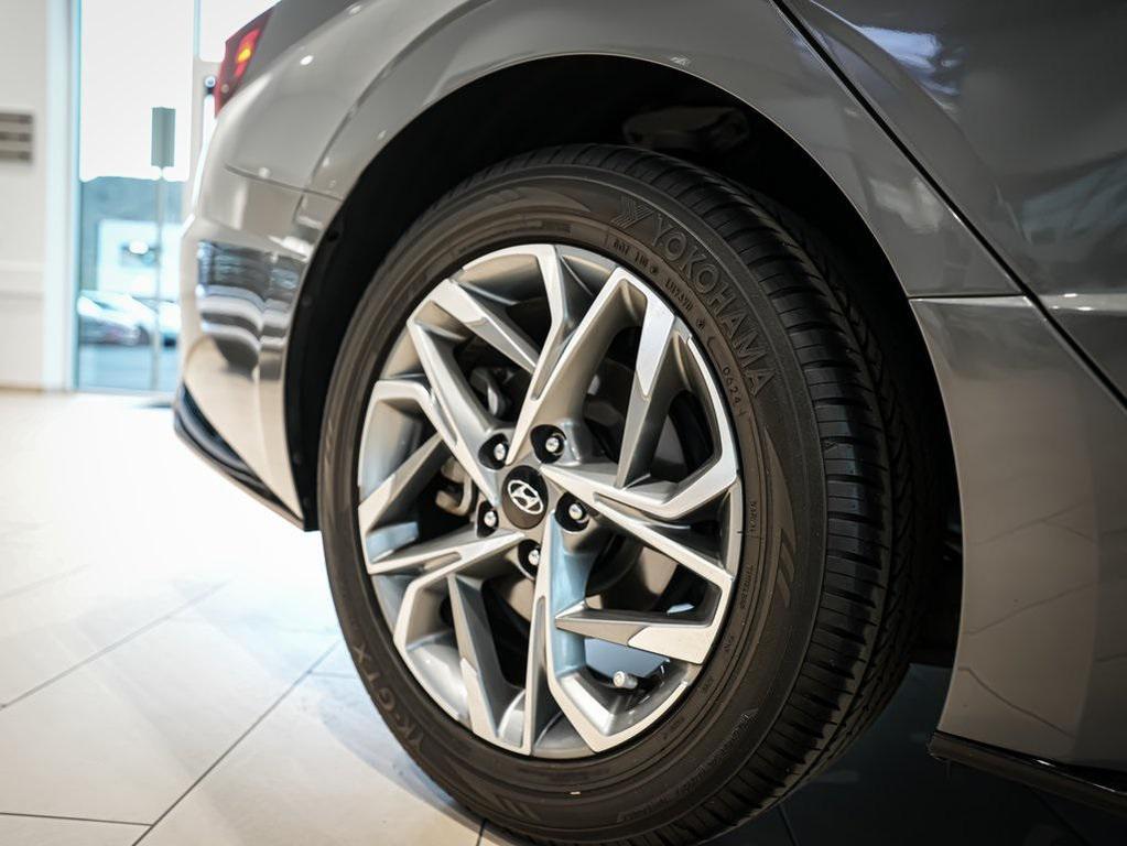 used 2022 Hyundai Sonata car, priced at $22,900