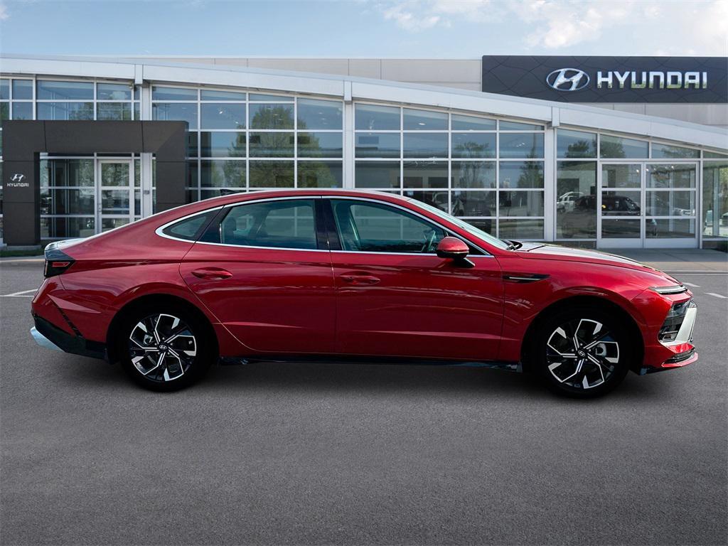 new 2025 Hyundai Sonata car, priced at $28,575