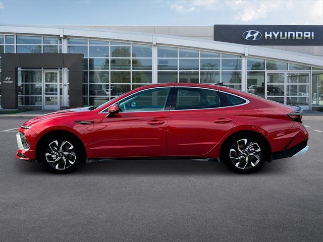 new 2025 Hyundai Sonata car, priced at $29,075