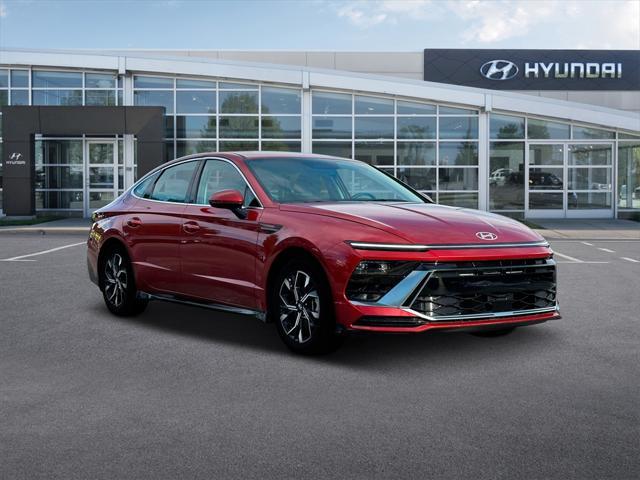 new 2025 Hyundai Sonata car, priced at $29,075