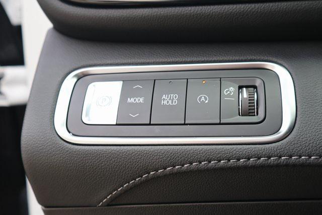 new 2025 Buick Enclave car, priced at $48,094