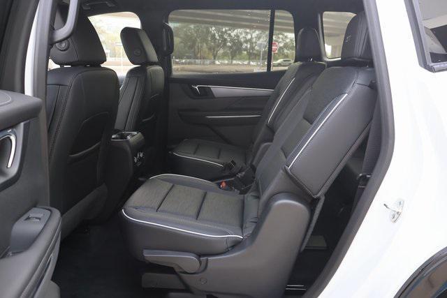 new 2025 Buick Enclave car, priced at $48,094